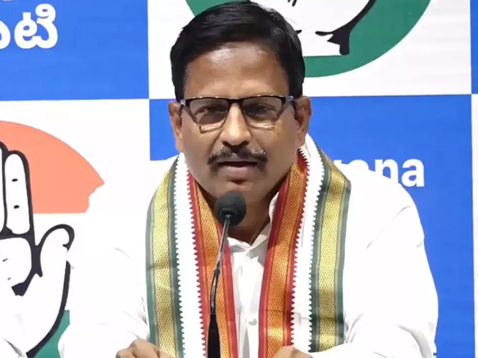 నేడు జిల్లా కేంద్రంలో వైయస్సార్ హెల్త్ కిట్ల పంపిణీ