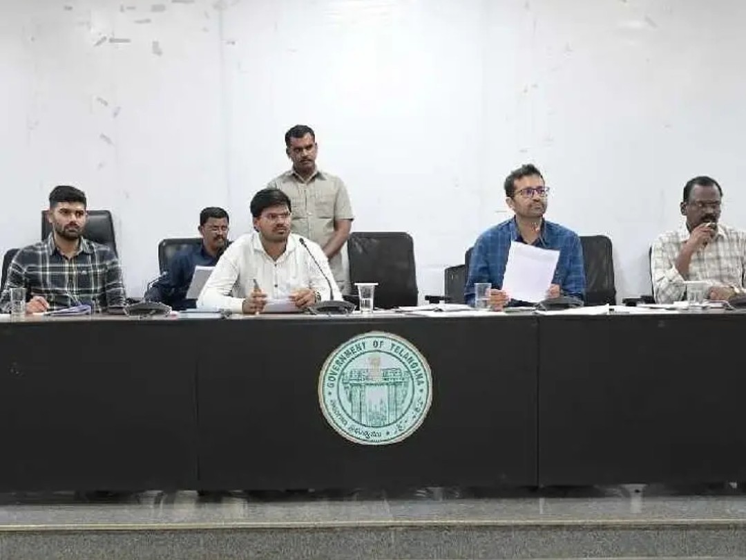 ‘అర్హులకు ఇళ్లు కేటాయించాలి’