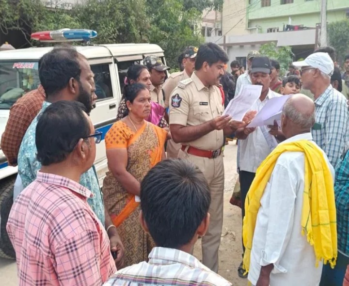 ఓం శక్తి ఆలయ నిర్మాణంపై ఉద్రిక్తత