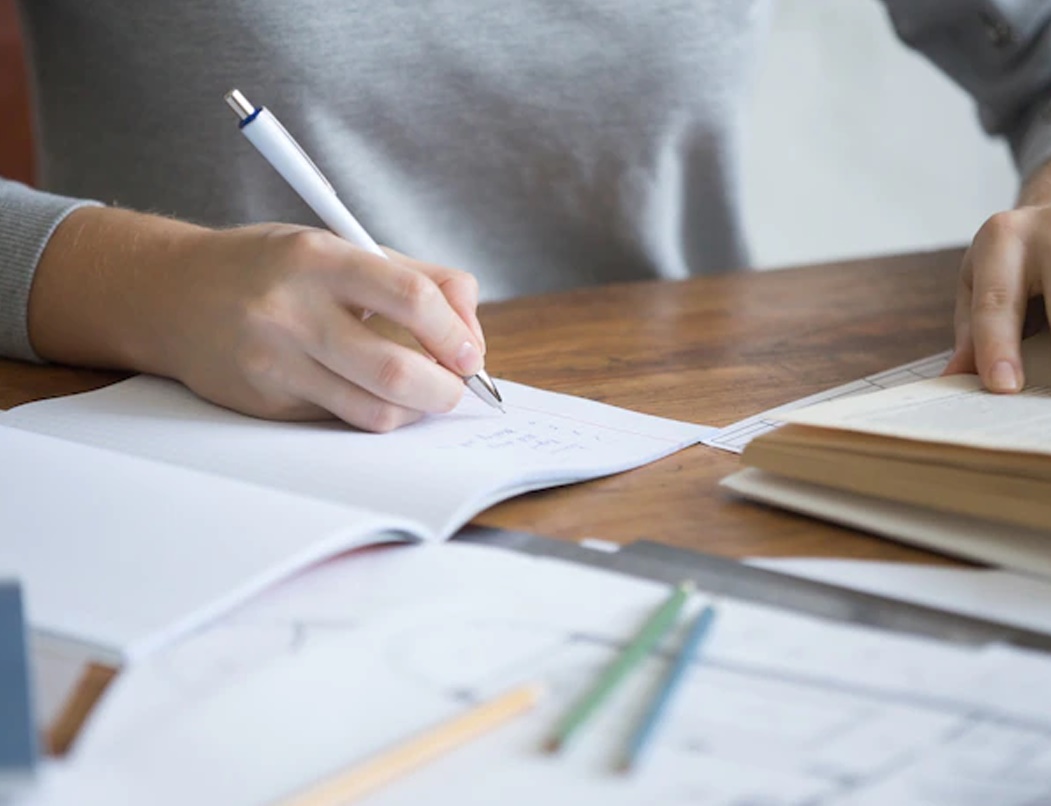 జేఈఈలో తెలంగాణ EMRS విద్యార్థుల ప్రతిభ