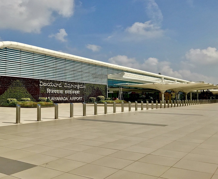 సింగపూర్‌కు విమాన సర్వీసులు ప్రారంభం