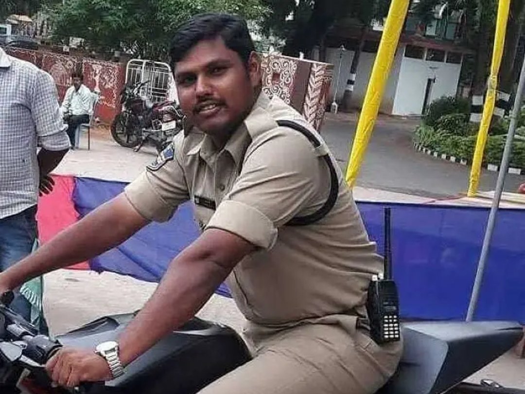 ఖమ్మంలో ఎస్బీ కానిస్టేబుల్ ఆత్మహత్య