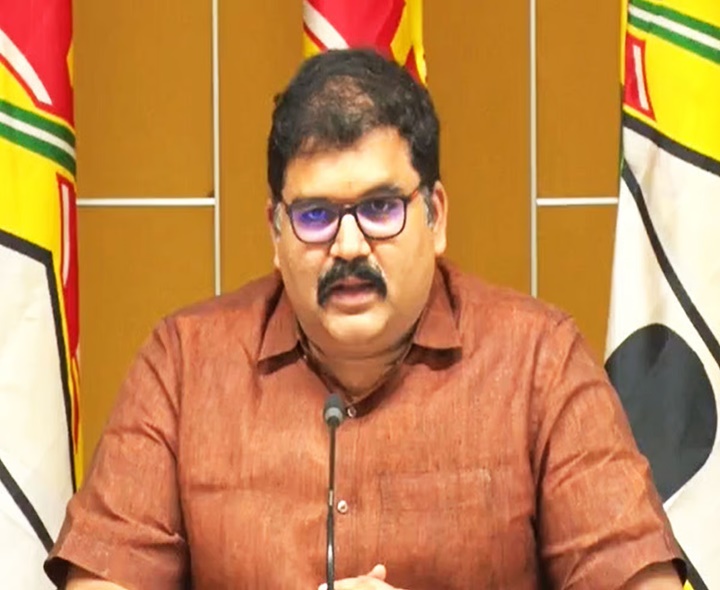 టీటీడీ మాజీ AVSO మృతిపై స్పందించిన పట్టాభి