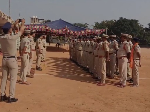 NG కళాశాలలో భారీగా బందోబస్తు