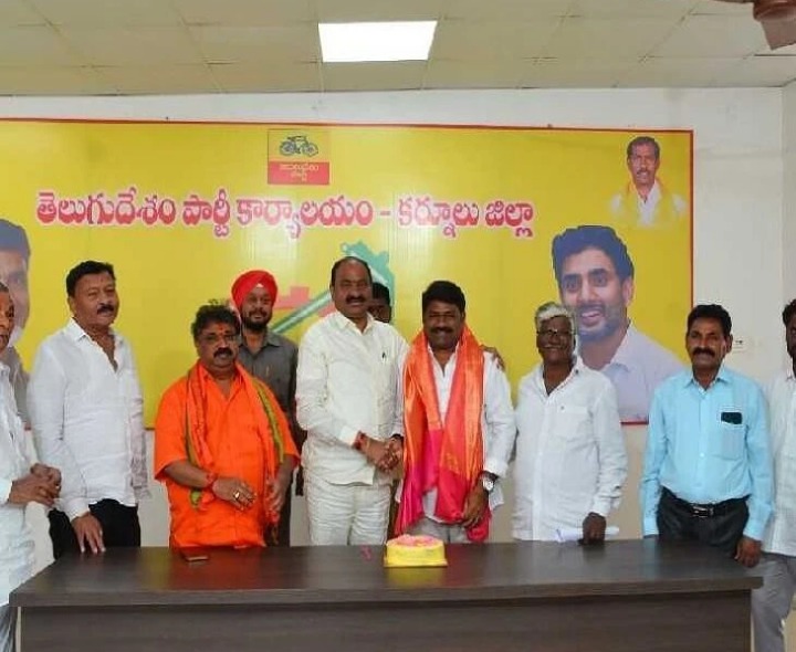 పార్టీ కోసం పనిచేసే వారికి ప్రత్యేక గుర్తింపు: తిక్కారెడ్డి