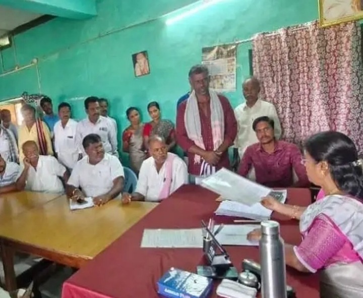 సెట్టూరు తహసీల్దార్‌కు రైతుల వినతి