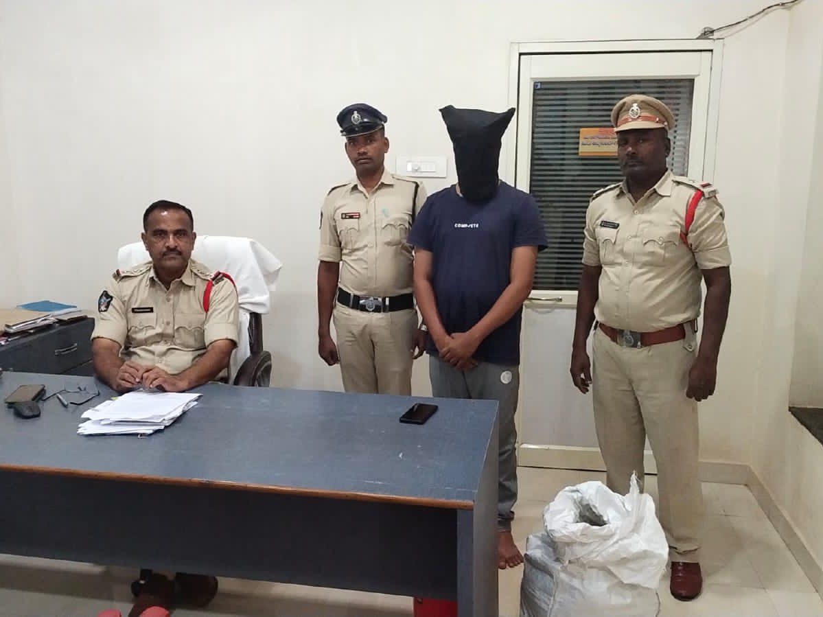 13 కిలోల గంజాయి స్వాధీనం నిందితుడి అరెస్ట్