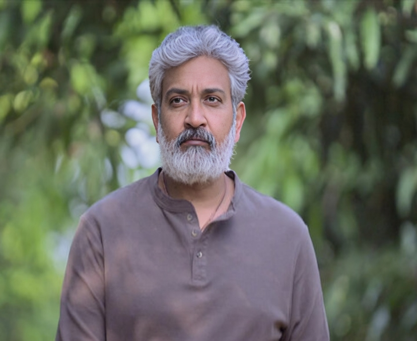 రాజమౌళిపై ఫ్యాన్స్ సీరియస్..!