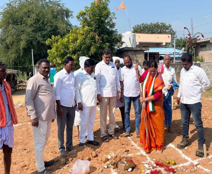 అర్హులందరికీ దశలవారీగా ఇళ్లు అందజేస్తాం: చైర్మన్