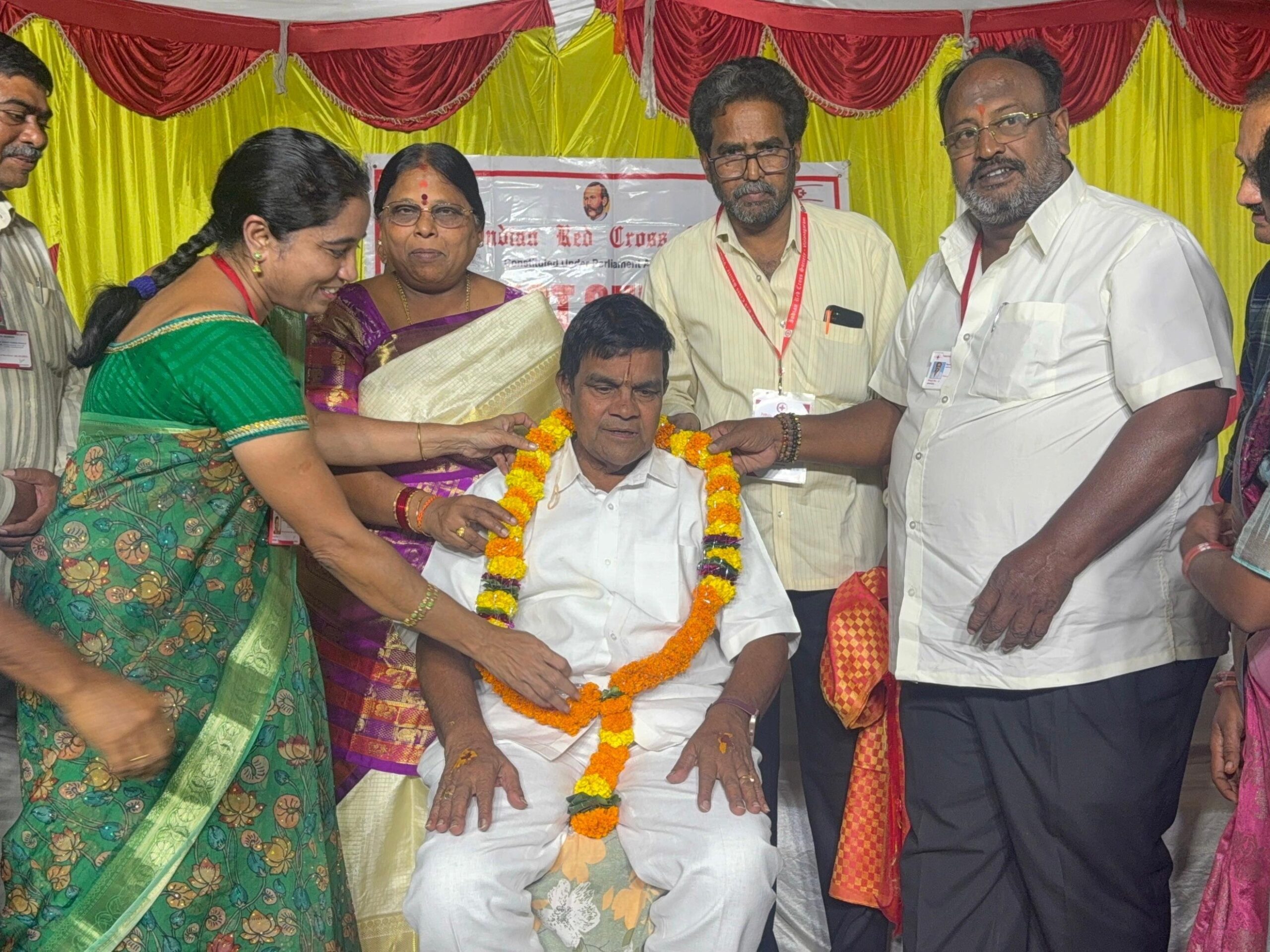 సన్మాన కార్యక్రమంలో పాల్గొన్న ఎమ్మెల్యే