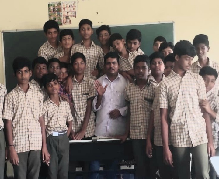 ‘కూటమి ప్రభుత్వం విద్యారంగ సమస్యలు పరిష్కరించాలి’