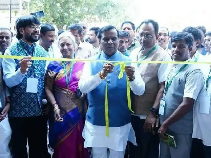 సౌర రైతుల సాధికార సమ్మేళనంలో ఎమ్మెల్యే