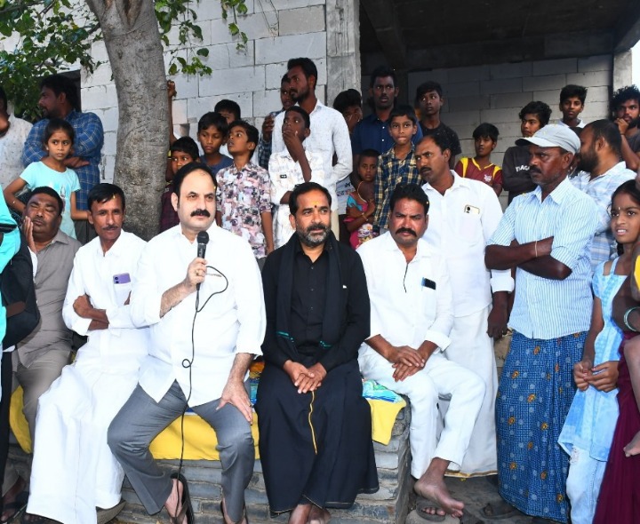 గ్రామ సభల్లో పాల్గొన్న మాజీ ఎమ్మెల్యే కాటసాని రామిరెడ్డి