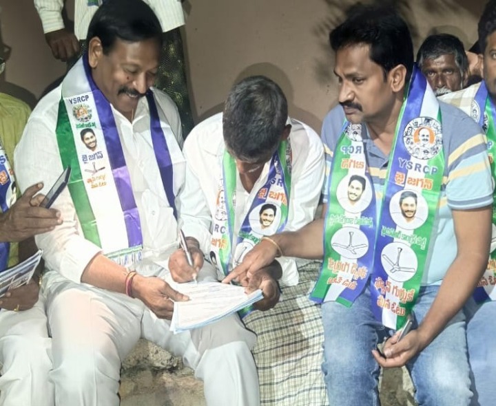 ‘ప్రభుత్వం మెడికల్ కాలేజీలను ప్రైవేటుపరం చేయొద్దు’