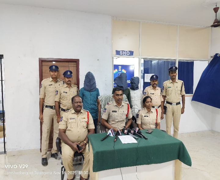 గంజాయి అమ్ముతున్న వ్యక్తులు అరెస్ట్