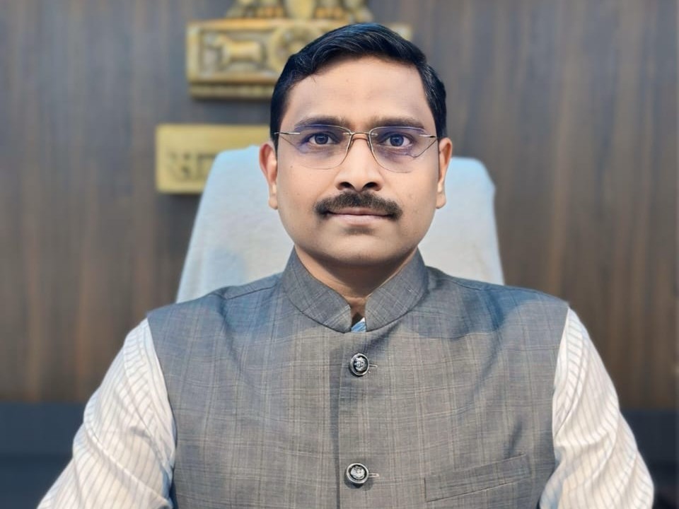 ఉచిత కోచింగ్ కోసం దరఖాస్తుల ఆహ్వానం