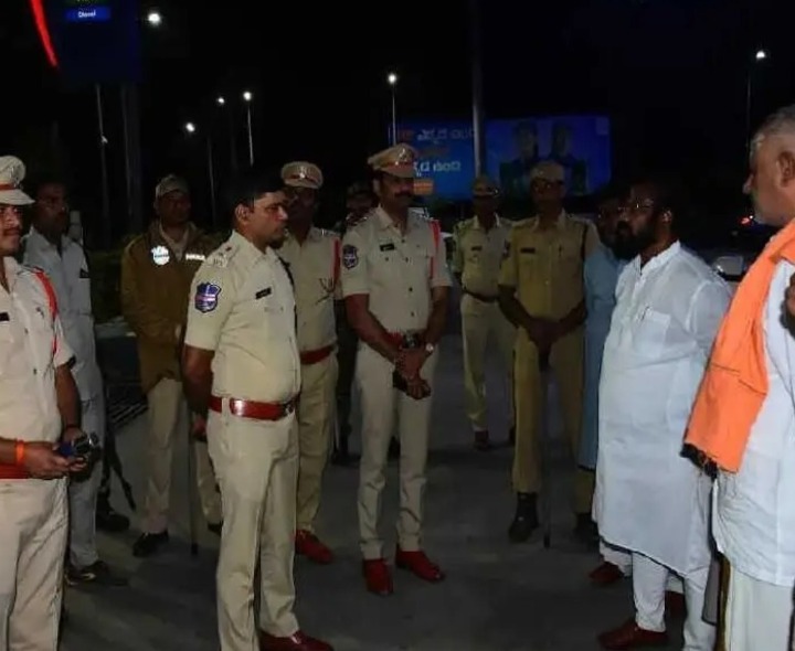 డ్రంక్ అండ్ డ్రైవ్‌లో 42 కేసులు నమోదు