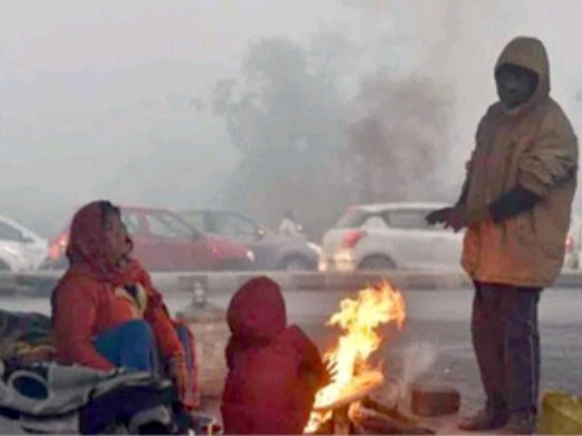 ఆదిలాబాద్‌లో రికార్డు స్థాయిలో కనిష్ఠ ఉష్ణోగ్రతలు