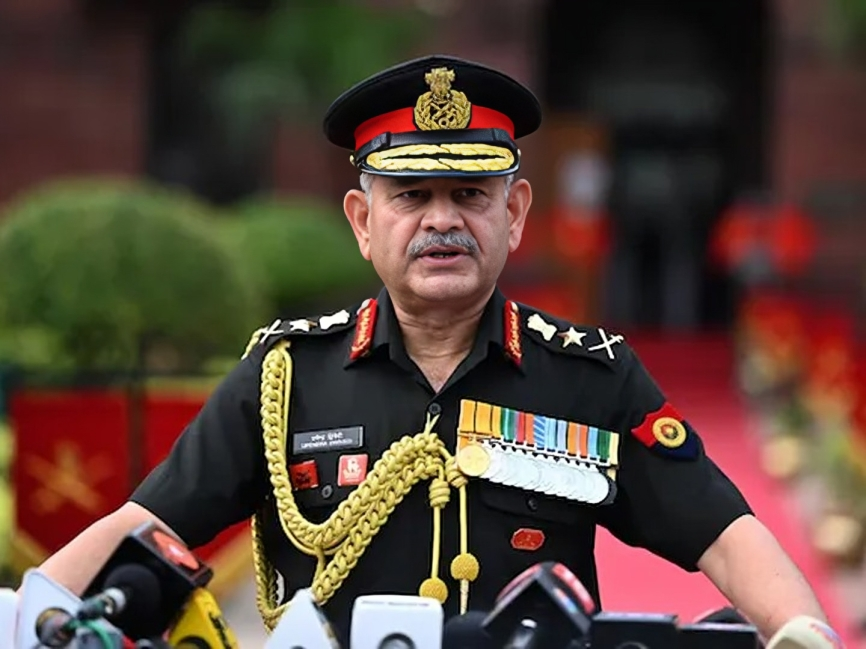 పాక్‌కు గట్టి హెచ్చరికలు జారీ చేసిన ఆర్మీ చీఫ్