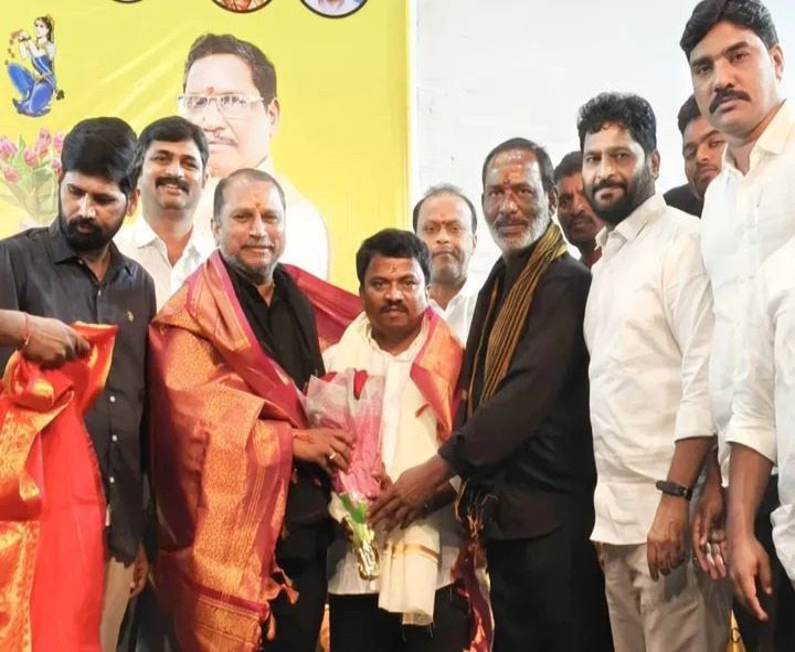 ప్రమాణ స్వీకారంలో పాల్గొన్న ఎమ్మెల్యే దగ్గుపాటి