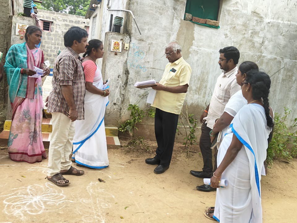 లేప్రసీ సర్వేను పరిశీలించిన జిల్లా వైద్య అధికారి