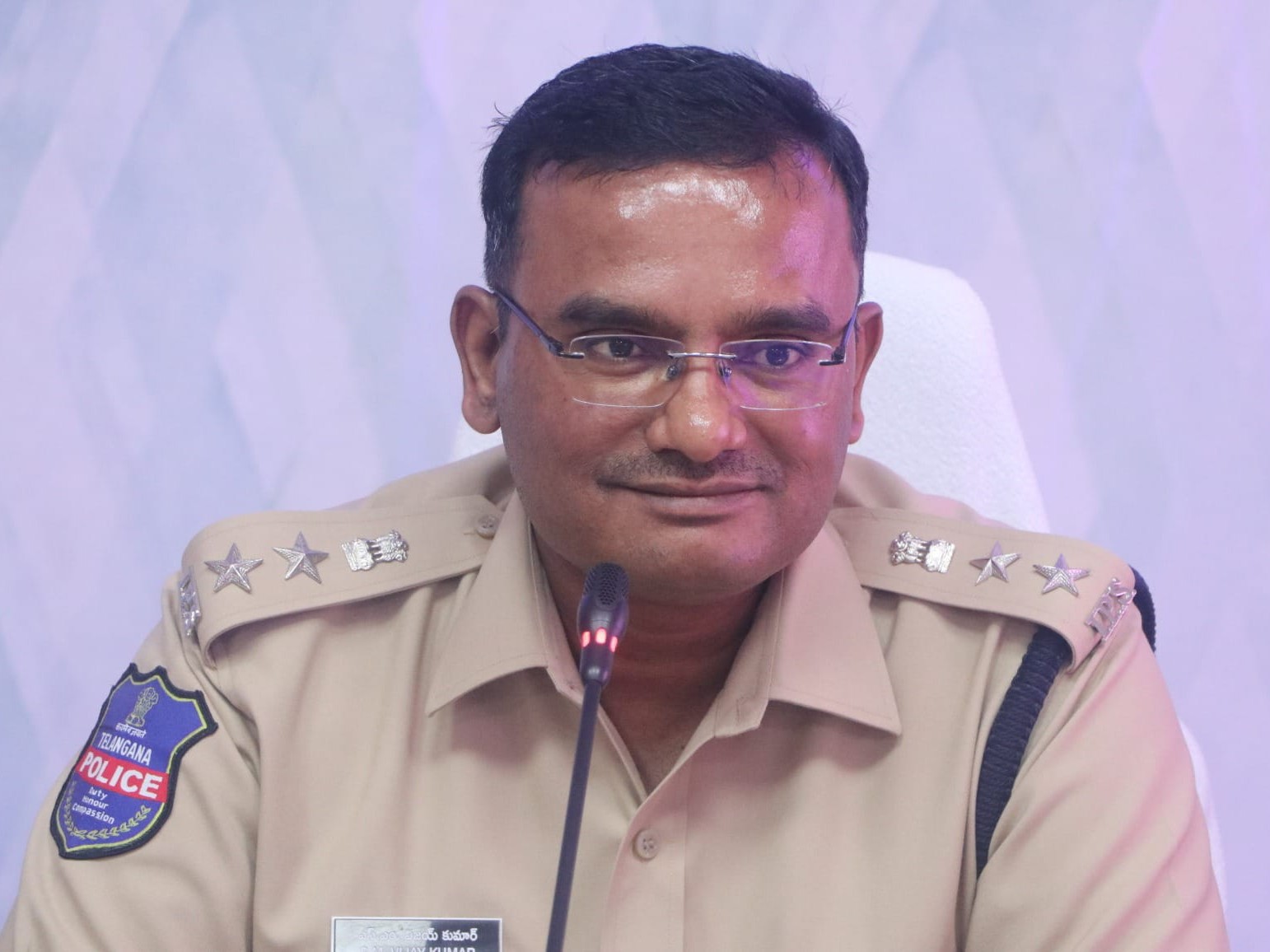 పోలీస్ కమీషనర్‌తో ‘ఫోన్-ఇన్’ కార్యక్రమం