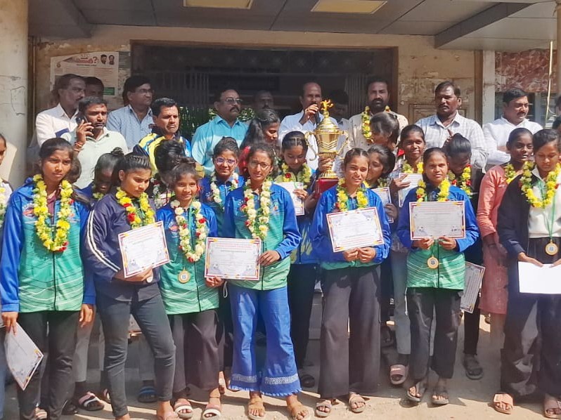 రాష్ట్రస్థాయి పుట్ బాల్ టోర్నీ విజేత ఆదిలాబాద్