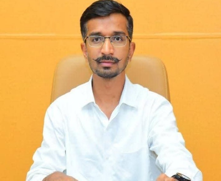 ‘ఐడీ కార్డు ఉంటేనే ఆఫీసులోకి ఎంట్రీ’