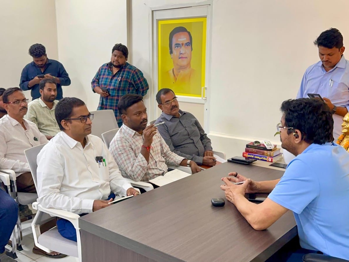 అభివృద్ధికి అన్ని విధాలుగా చర్యలు తీసుకుంటాం: ఎమ్మెల్యే