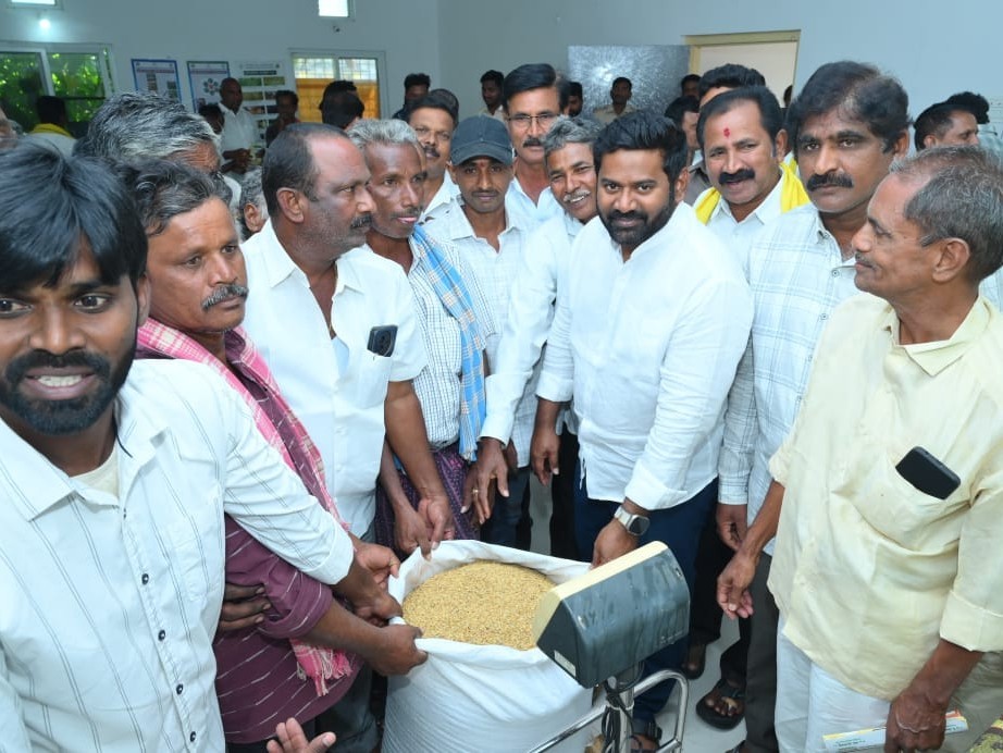 రైతులే దేశానికి వెన్నెముక: ఎమ్మెల్యే