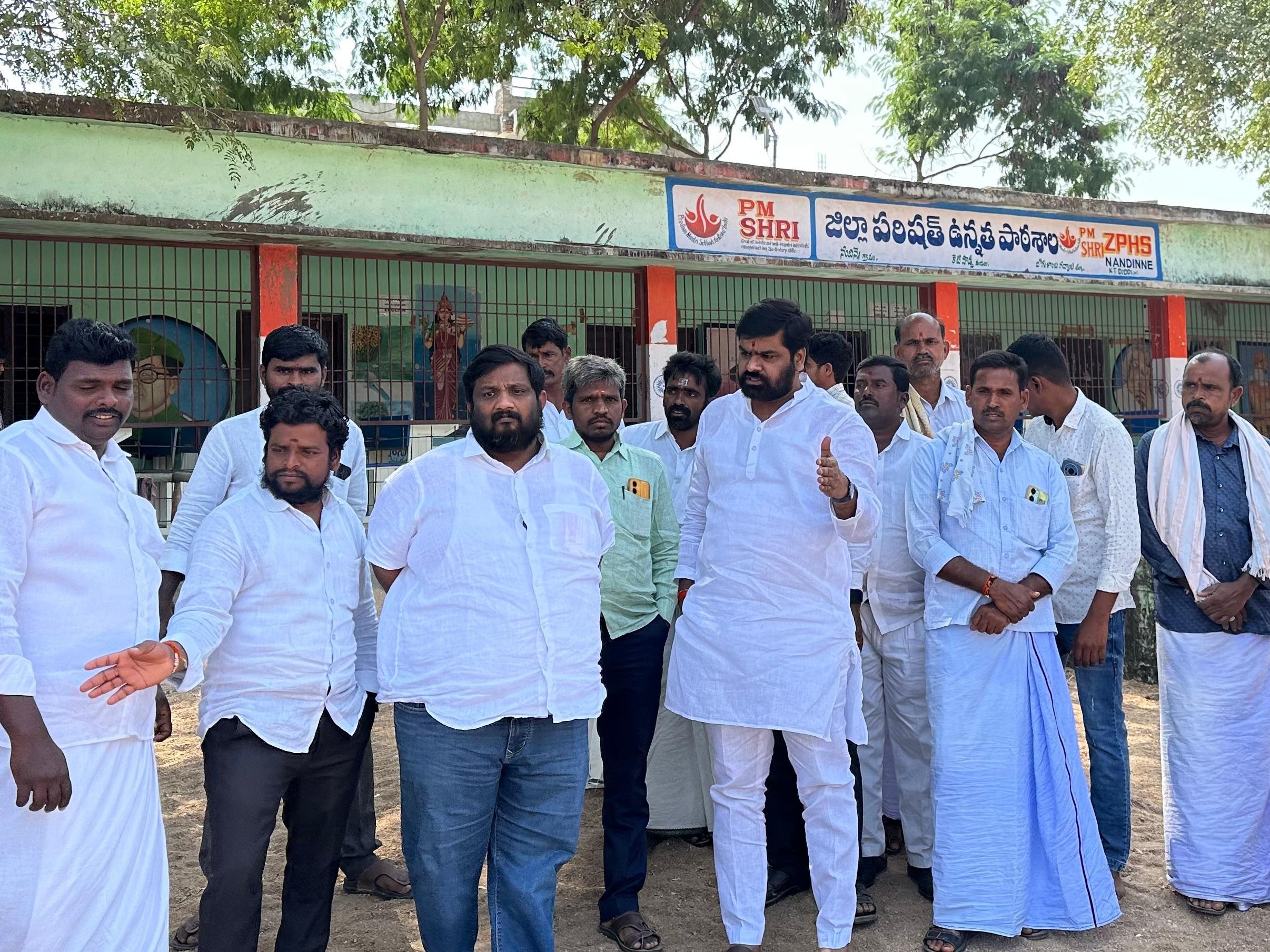 విద్యార్థుల భవిష్యత్తు నష్టపోతుంది: రంజిత్ కుమార్