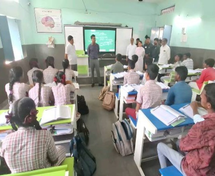 ఆకస్మిక తనిఖీలు చేసిన కలెక్టర్