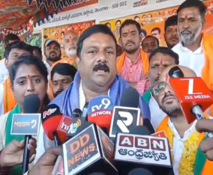 ‘కాంగ్రెస్ సర్కార్ రైతులను అన్నివిధాల మోసం చేస్తుంది’