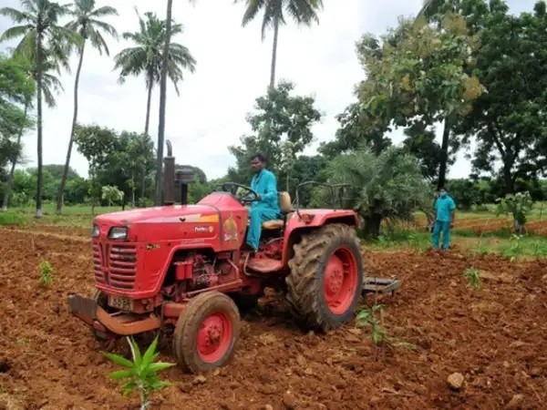 ఇక్కడ ఖైదీలే వ్యవసాయం చేస్తారు..!