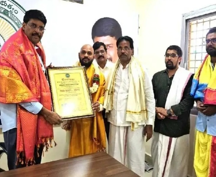 భగలాముఖి ఆలయానికి ఇంటర్నేషనల్ అవార్డు