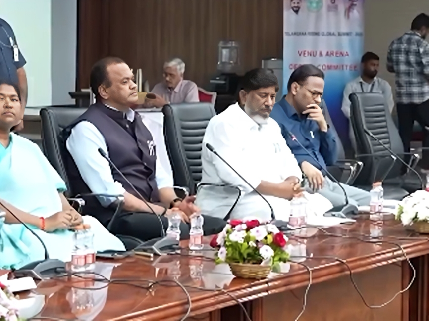 అన్ని శాఖల కార్యదర్శులతో భట్టి సమావేశం