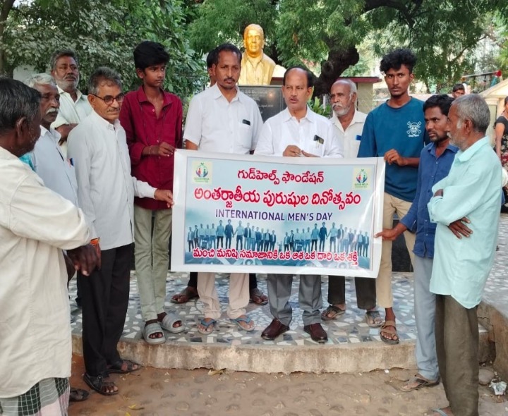 ‘సమాజాభివృద్ధిలో పురుషులు కీలక భాగస్వాములు’