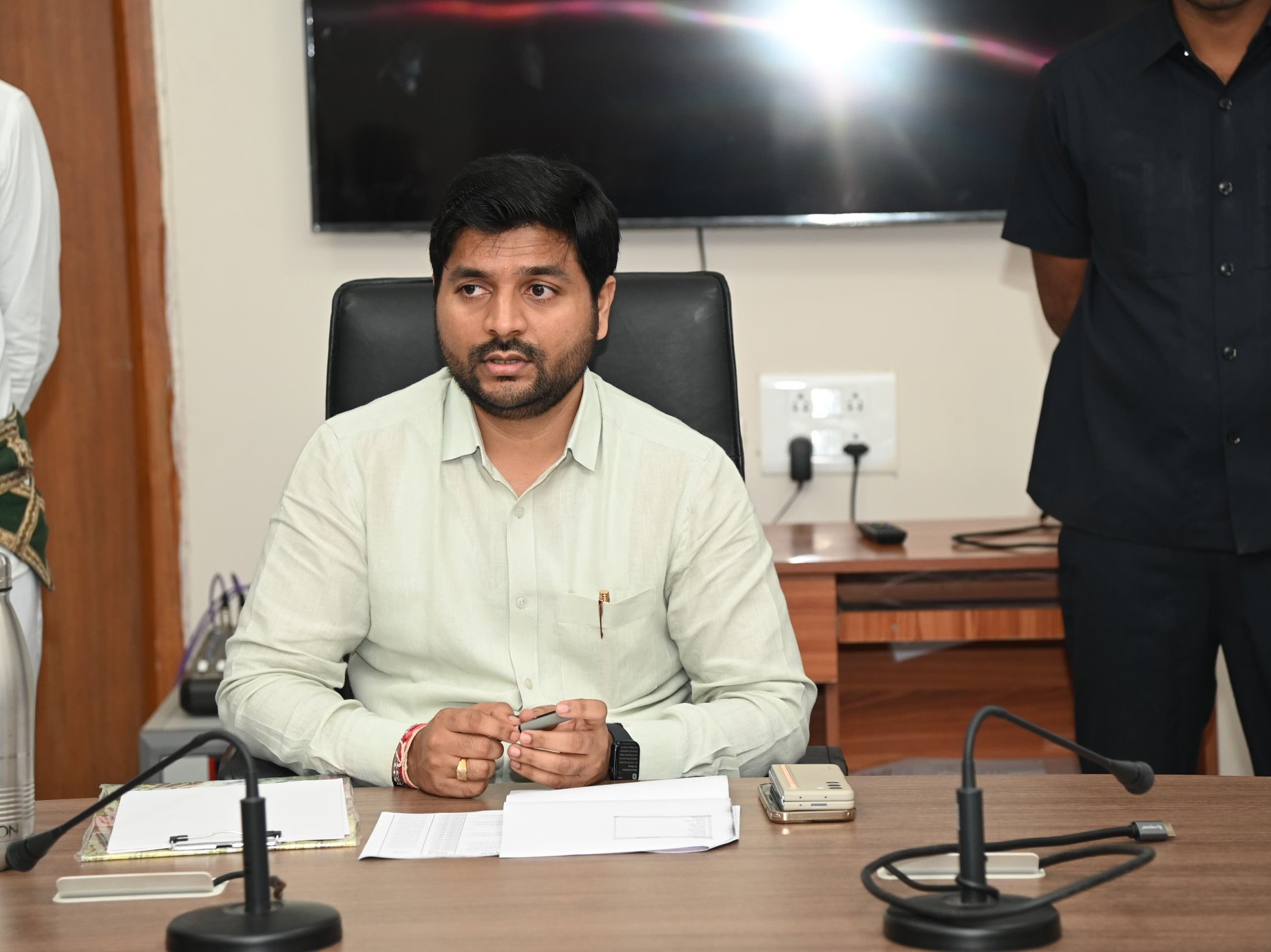 బాలల కోసం పిల్లల చిత్రాల ప్రత్యేక ప్రదర్శన