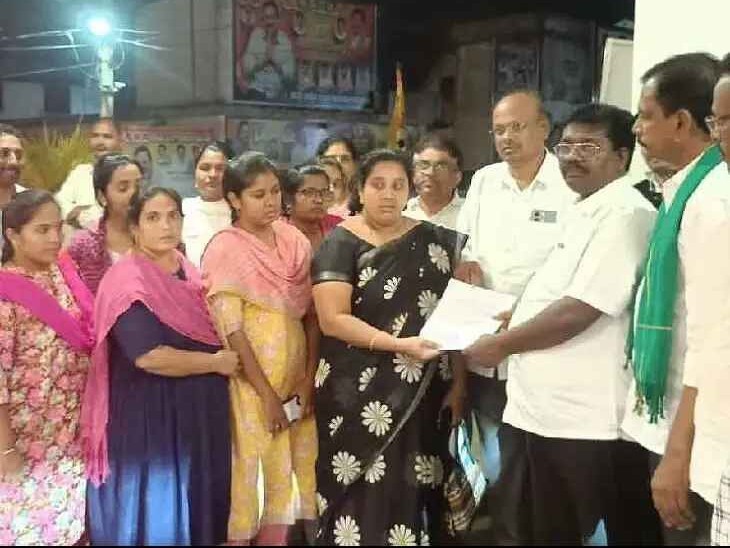 వైద్య అధికారిపై ఎమ్మెల్యేకు ఫిర్యాదు