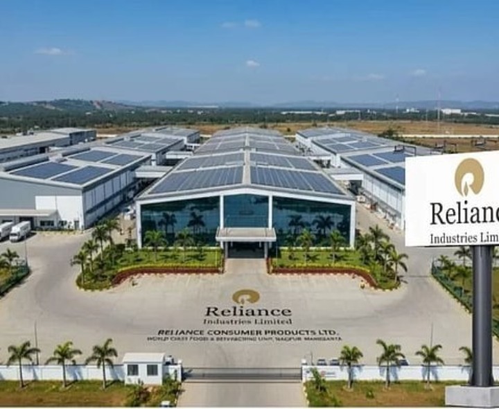 కృష్ణంపాలెంలో రిలయన్స్ సాఫ్ట్ డ్రింక్స్ పరిశ్రమ