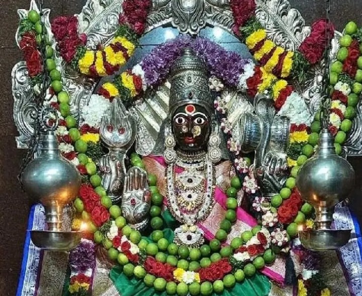 జమ్మిచేడు జమ్ములమ్మకు విశేషాలంకరణ