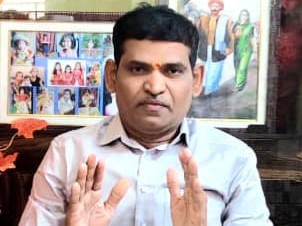 ‘అర్చకుల వేతనాలు వెంటనే విడుదల చేయాలి’