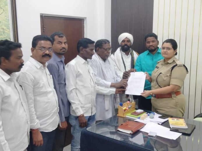 సభ కోసం అనుమతి ఇచ్చిన అడిషనల్ ఎస్పీ