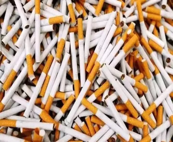 రూ.20 లక్షల సిగరెట్లు సీజ్