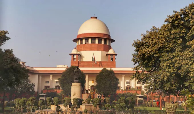 సుప్రీంకోర్టులో లిక్కర్ కేసు విచారణ