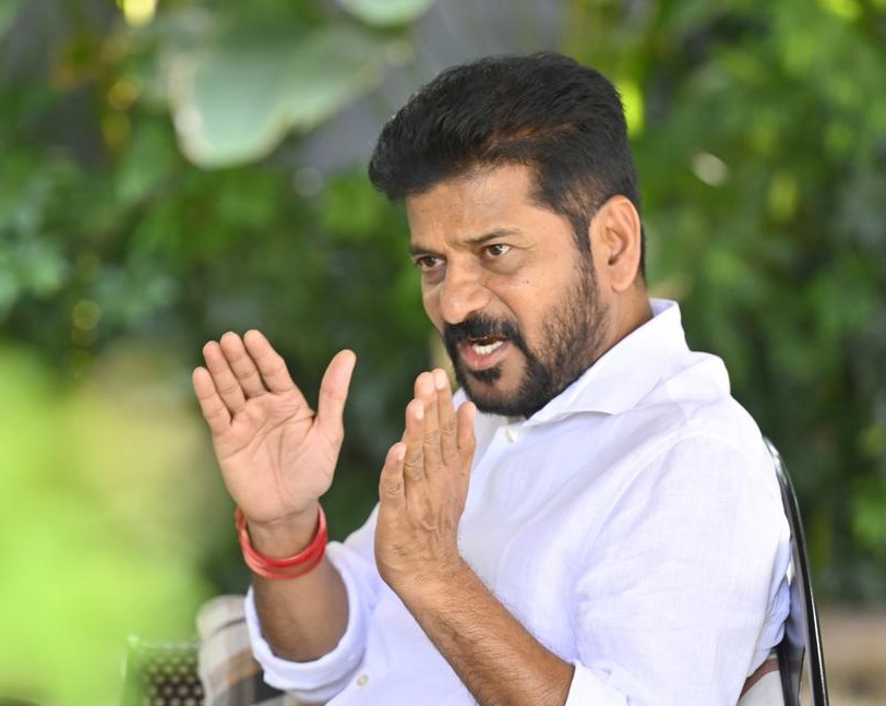 ఫ్యూచర్ సిటీకి చేరుకున్న సీఎం రేవంత్ రెడ్డి