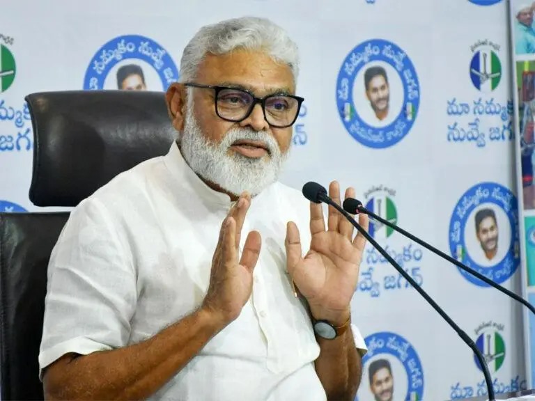 మాపై అక్రమ కేసులు పెడుతున్నారు: అంబటి