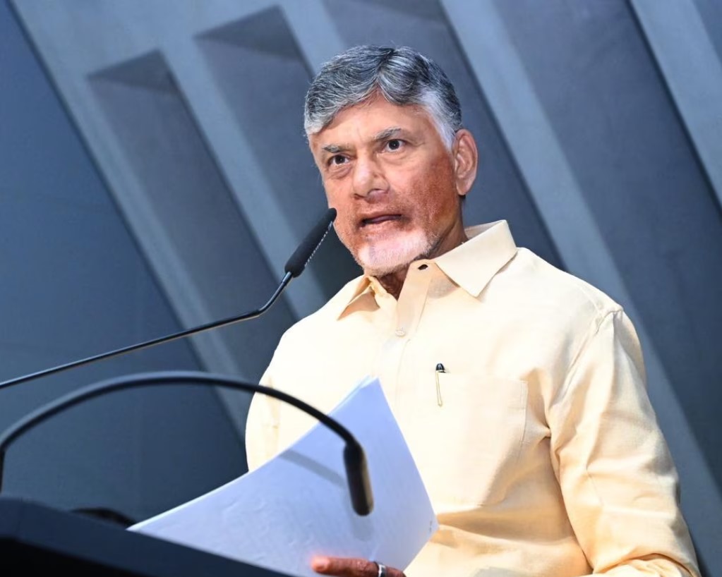 భారత్‌లో నాలెడ్జ్‌కు కొదవ లేదు: చంద్రబాబు