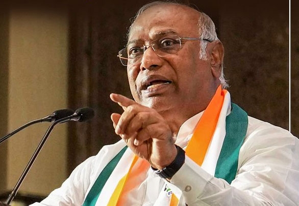 కాంగ్రెస్ పోరాటం దేశం కోసం: ఖర్గే