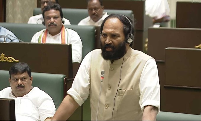 కృష్ణా జలాలపై హక్కులను వదులుకోం: ఉత్తమ్ 